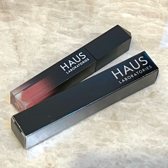 Haus Laboratories Le Riot Lip Gloss - Picture 1 of 3
